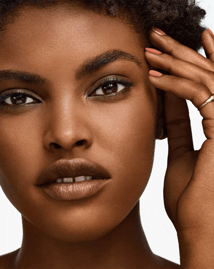 Even Better Pop Lip Colour Foundation